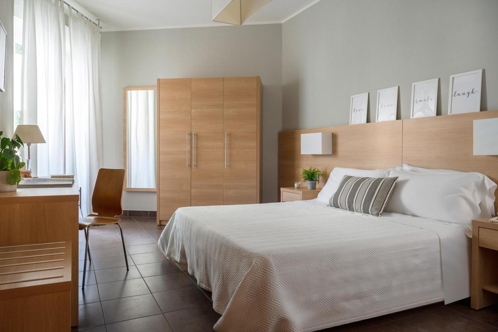 Duparc Hotel Gabicce Mare Exterior photo