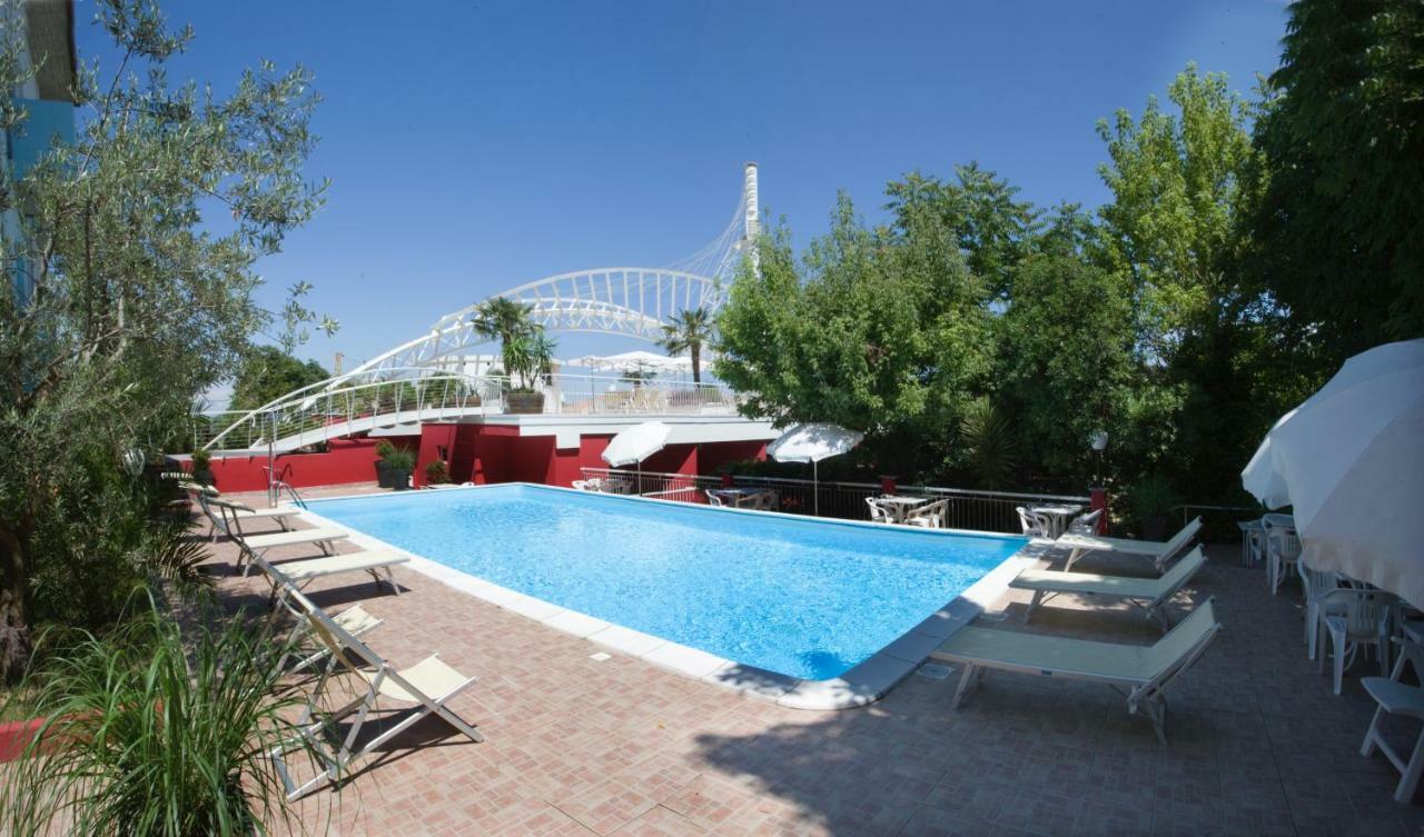 Duparc Hotel Gabicce Mare Exterior photo